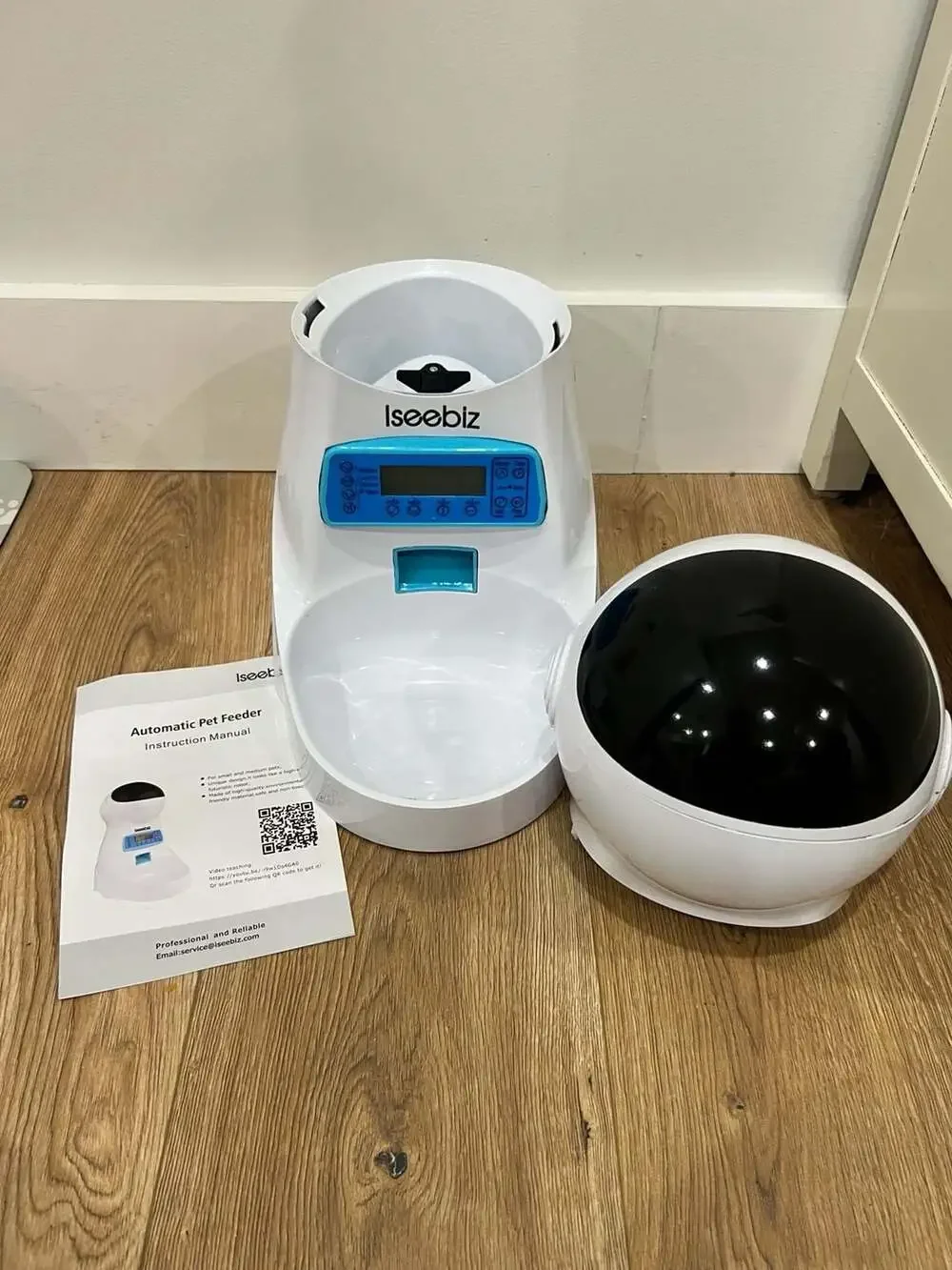 Iseebiz 3L Automatic Pet Feeder with Voice Recorder and Programmable Timer